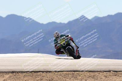 media/Dec-08-2024-CVMA (Sun) [[267e5a7075]]/Race 4-Amateur Supersport Middleweight/